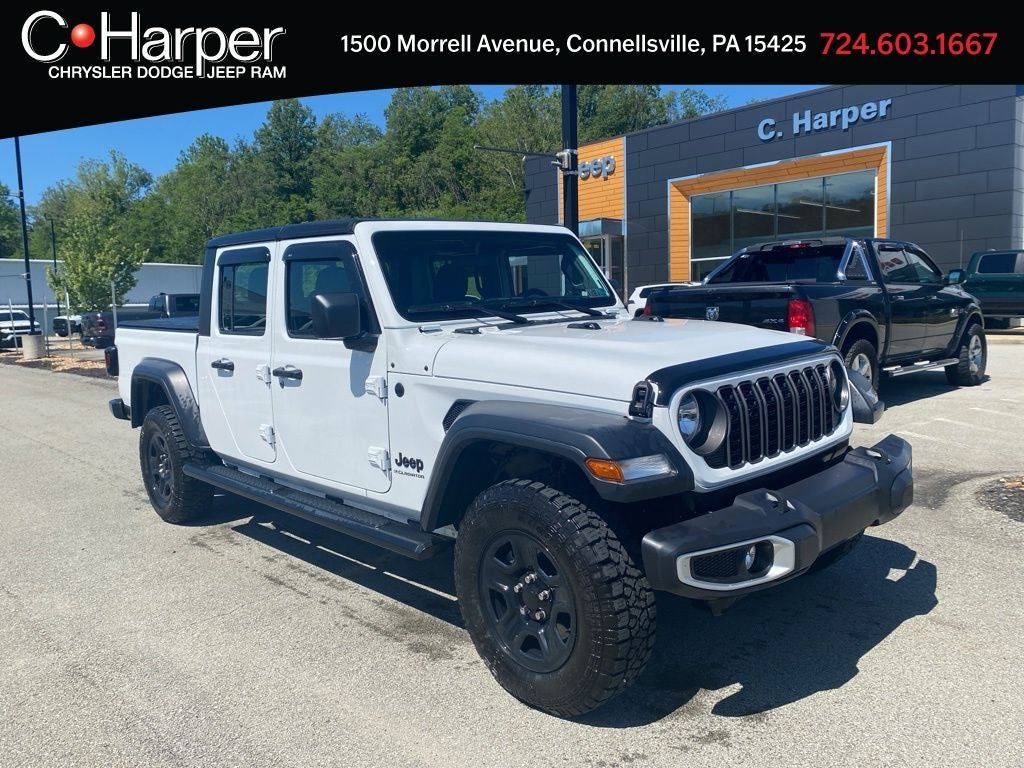 2024 Jeep Gladiator Sport's photo