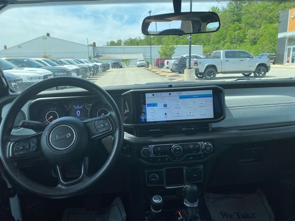 2024 Jeep Gladiator Sport