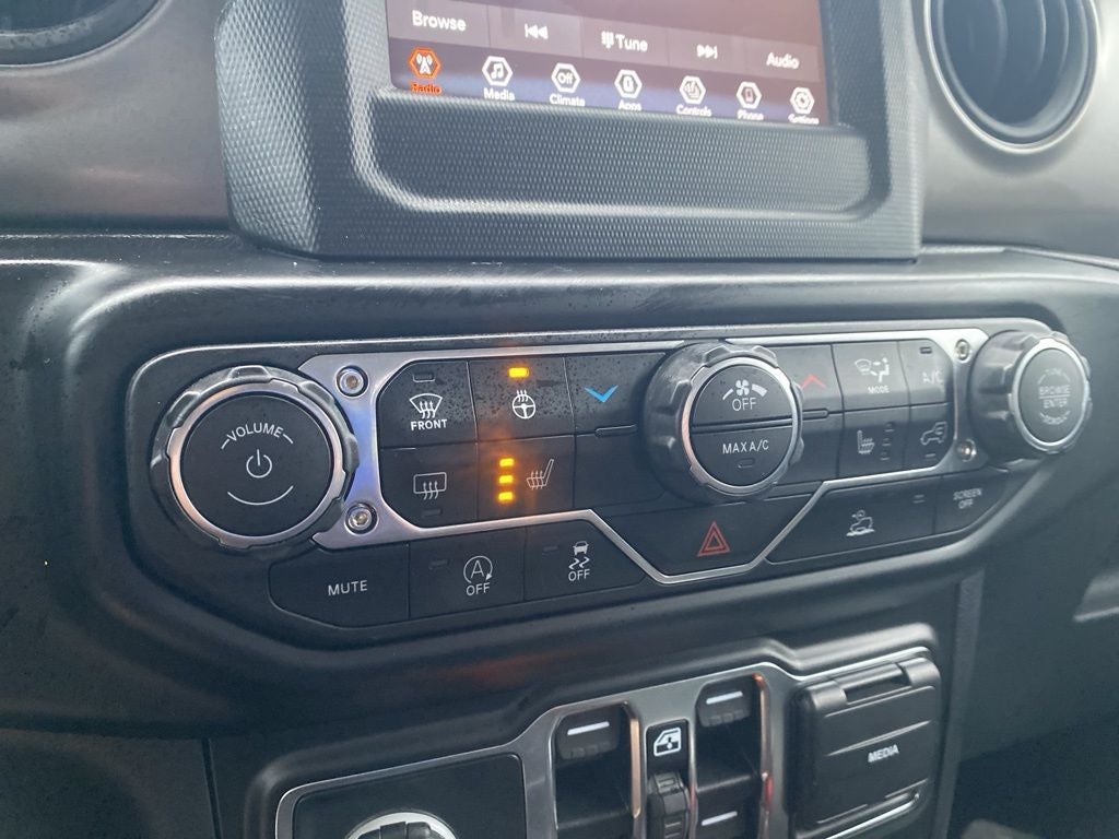 2022 Jeep Gladiator Willys 4x4