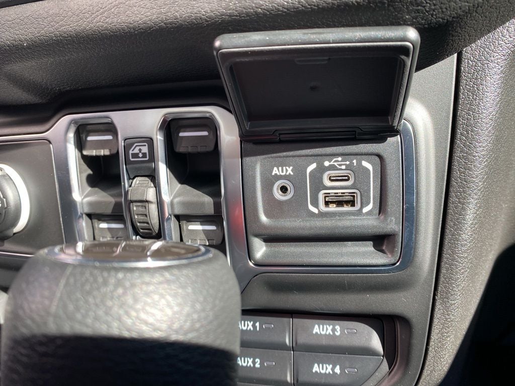 2026 Jeep Gladiator GLADIATOR SPORT S 4X4