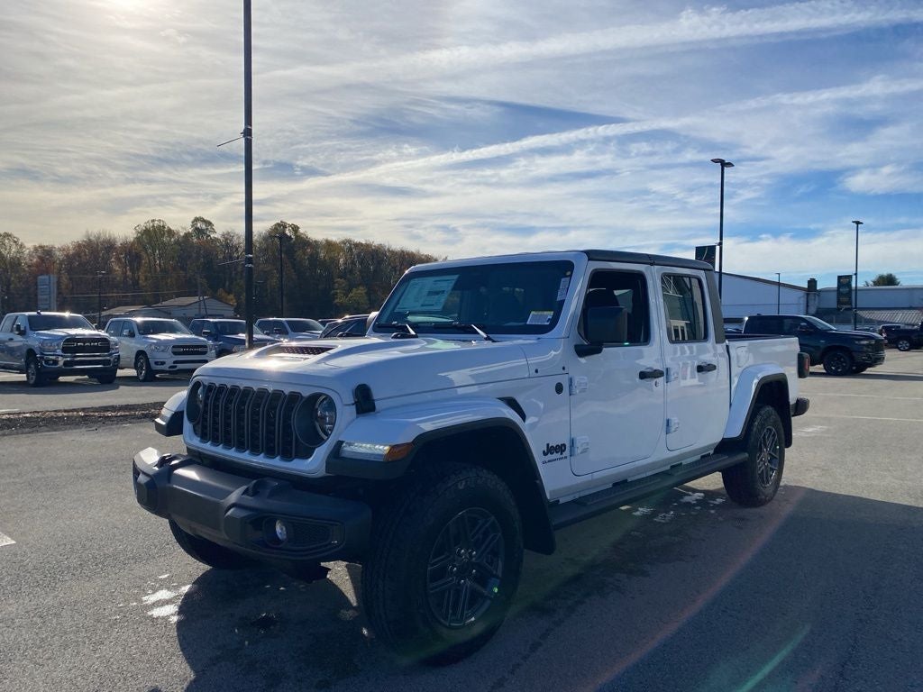 2026 Jeep Gladiator GLADIATOR SPORT S 4X4