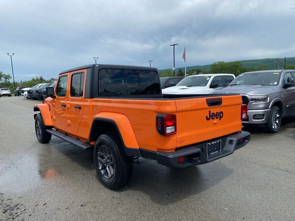 2026 Jeep Gladiator Sport S