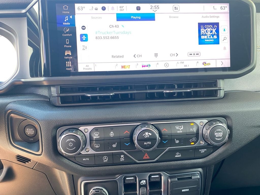 2025 Jeep Gladiator Sport S