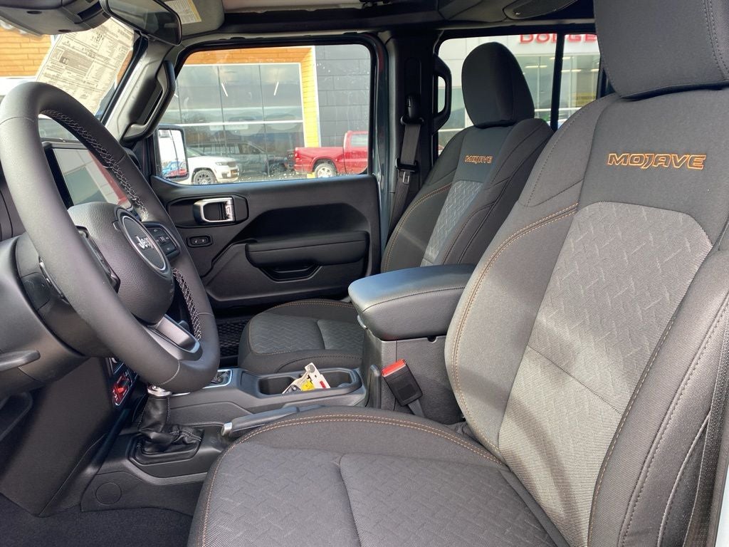 2026 Jeep Gladiator GLADIATOR MOJAVE 4X4