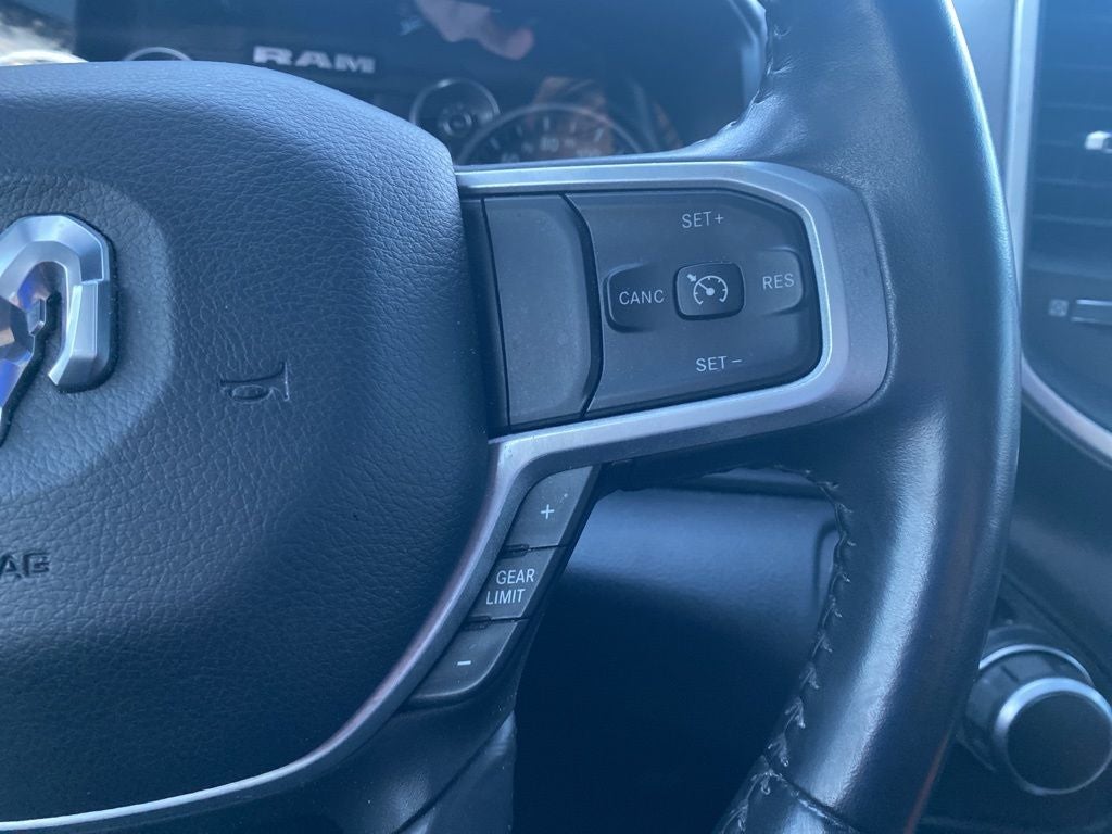 2021 RAM 1500 Big Horn Quad Cab 4x4 6'4' Box