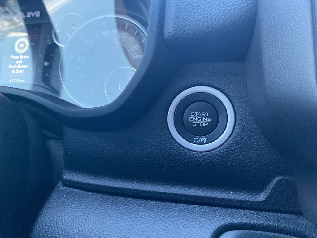 2021 RAM 1500 Big Horn Quad Cab 4x4 6'4' Box