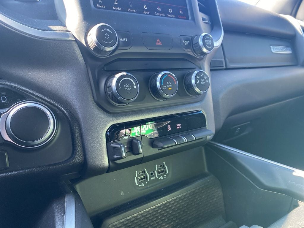 2021 RAM 1500 Big Horn Quad Cab 4x4 6'4' Box