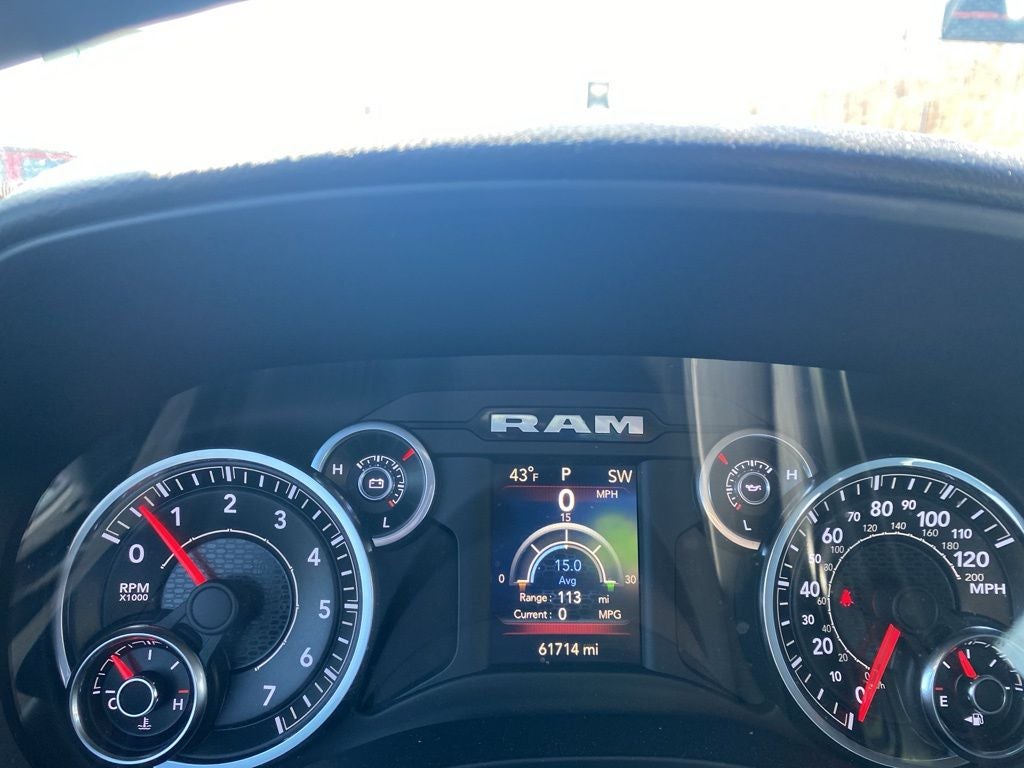 2021 RAM 1500 Big Horn Quad Cab 4x4 6'4' Box