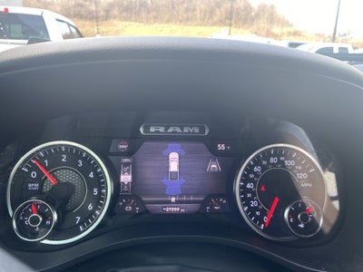 2025 RAM 1500 Big Horn Crew Cab 4x4 5'7' Box