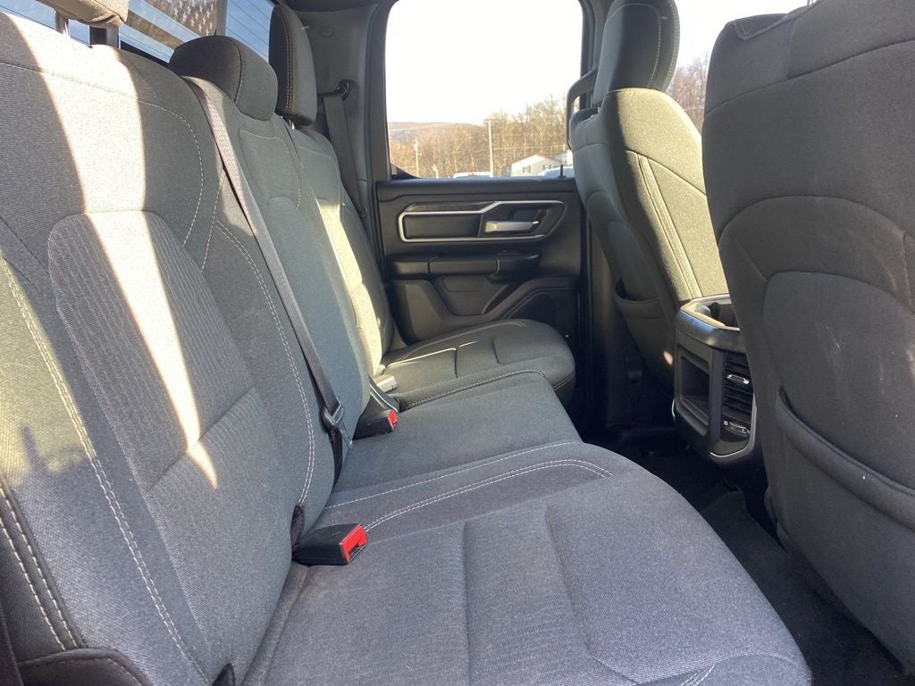 2022 RAM 1500 Big Horn Quad Cab 4x4 6'4' Box