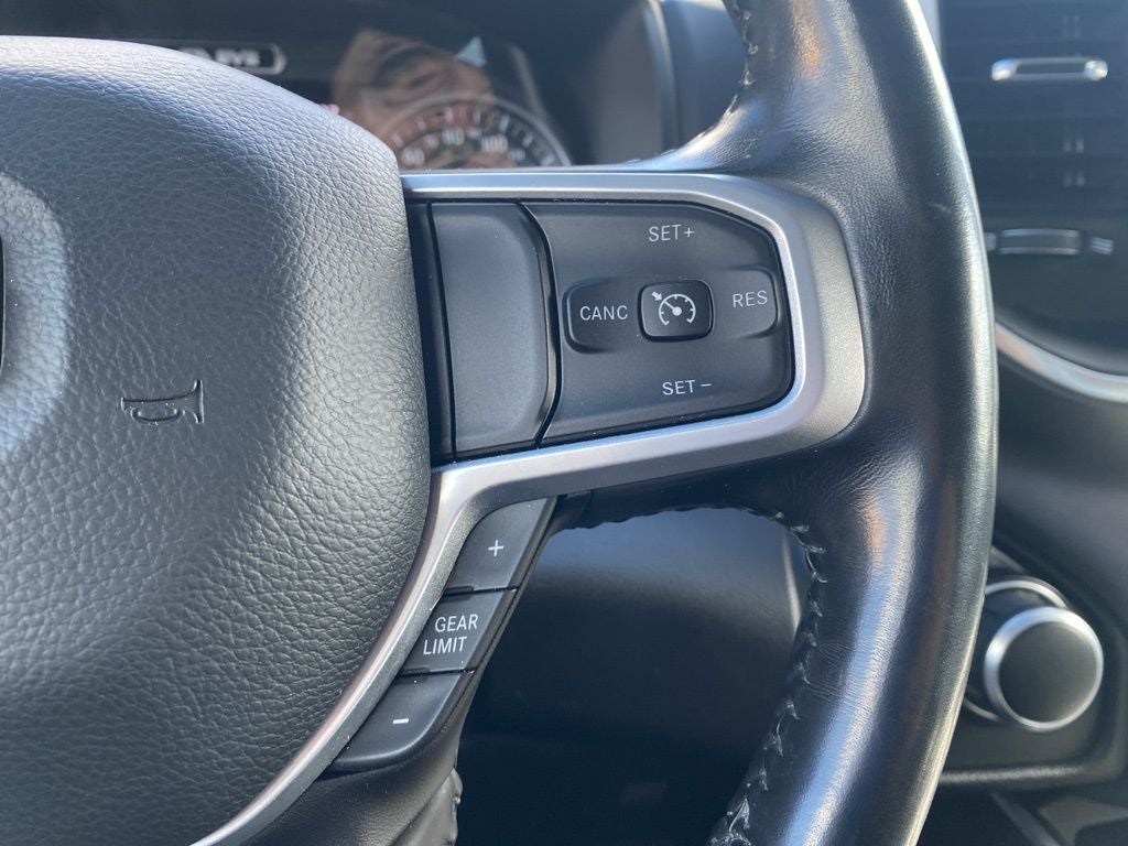 2022 RAM 1500 Big Horn Quad Cab 4x4 6'4' Box