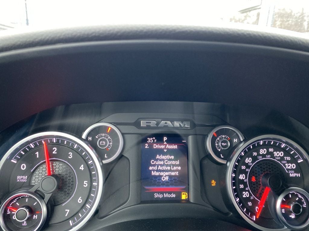 2026 RAM 1500 RAM 1500 BIG HORN CREW CAB 4X4 5'7' BOX