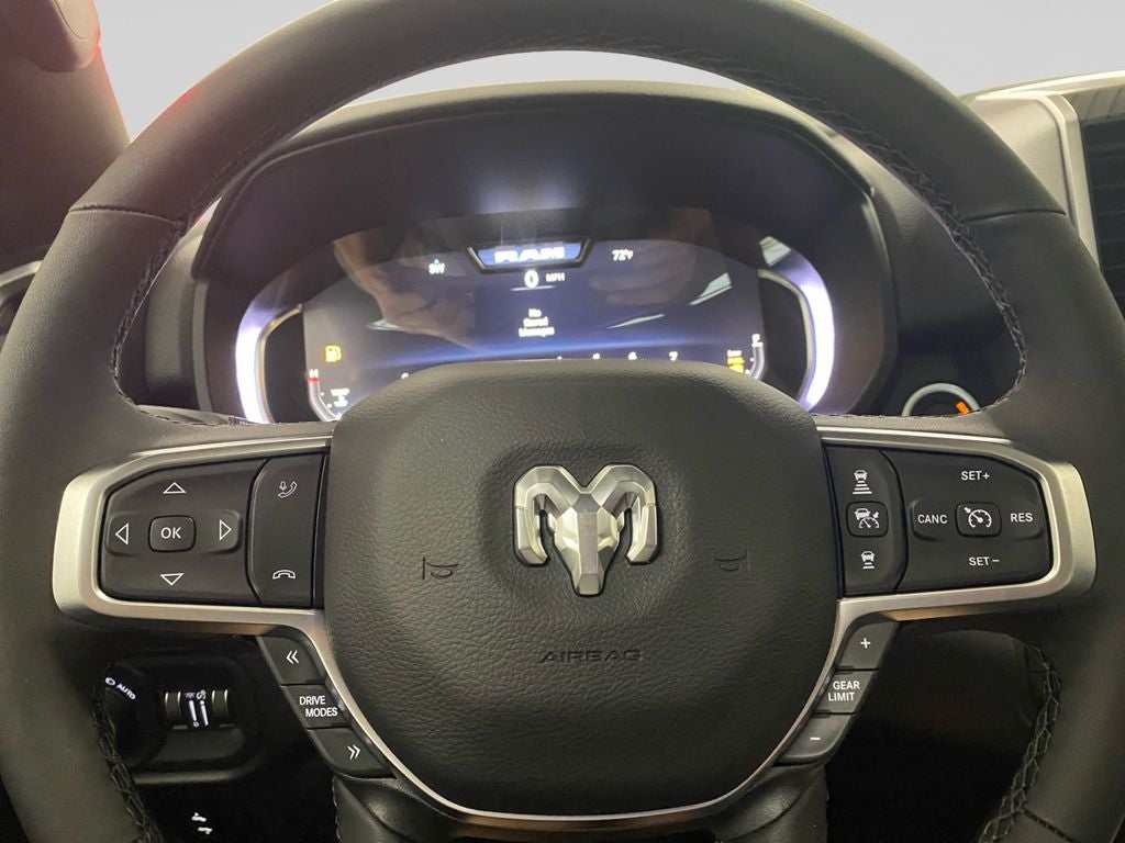 2027 RAM 1500 Big Horn/Lone Star