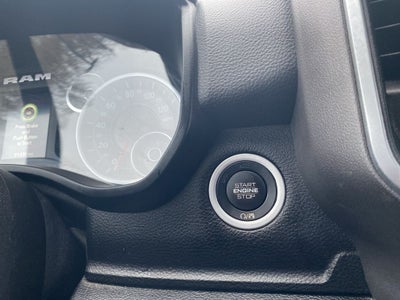 2021 RAM 1500 Big Horn Crew Cab 4x4 5'7' Box