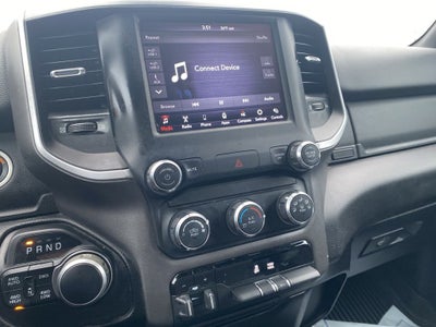 2021 RAM 1500 Big Horn Crew Cab 4x4 5'7' Box