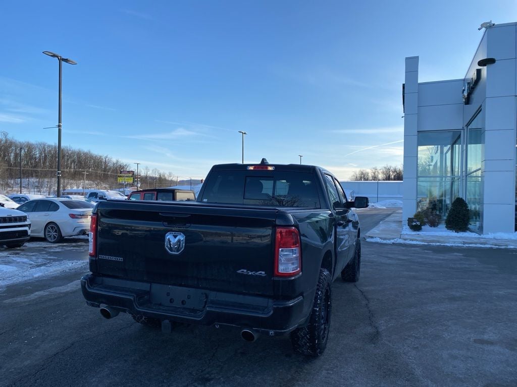 2022 RAM 1500 Big Horn Crew Cab 4x4 5'7' Box