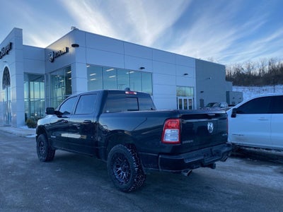 2022 RAM 1500 Big Horn Crew Cab 4x4 5'7' Box