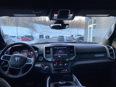 2022 RAM 1500 Big Horn Crew Cab 4x4 5'7' Box
