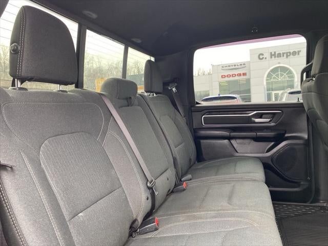 2020 RAM 1500 Big Horn Crew Cab 4x4 5'7' Box