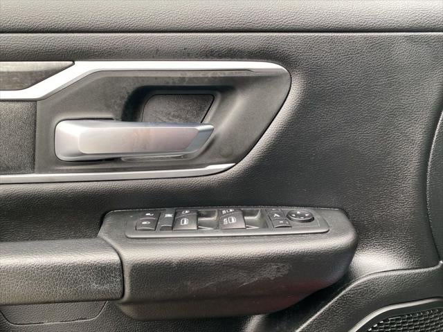 2020 RAM 1500 Big Horn Crew Cab 4x4 5'7' Box