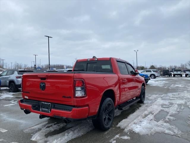 2020 RAM 1500 Big Horn Crew Cab 4x4 5'7' Box