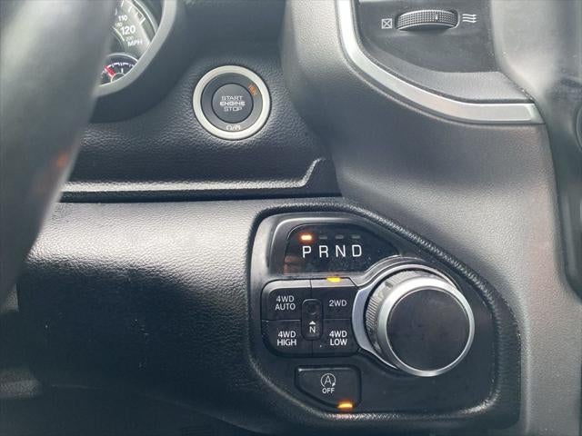 2020 RAM 1500 Big Horn Crew Cab 4x4 5'7' Box