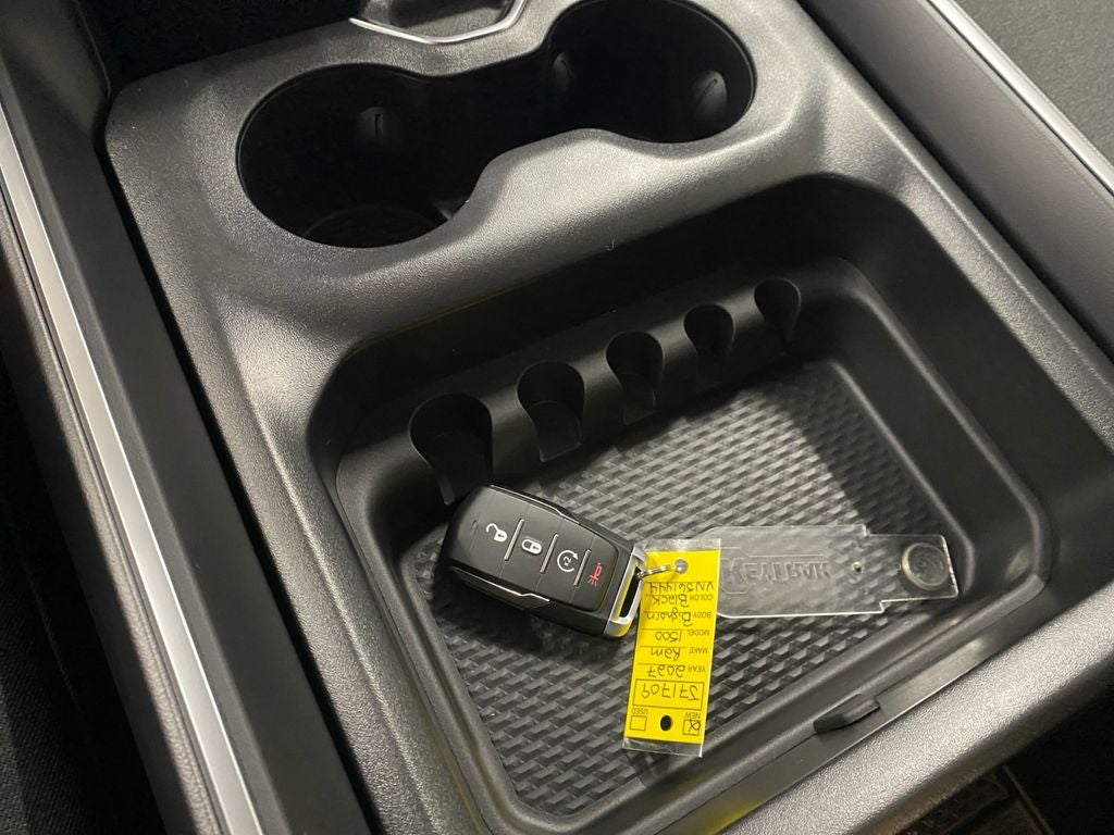 2027 RAM 1500 Big Horn/Lone Star