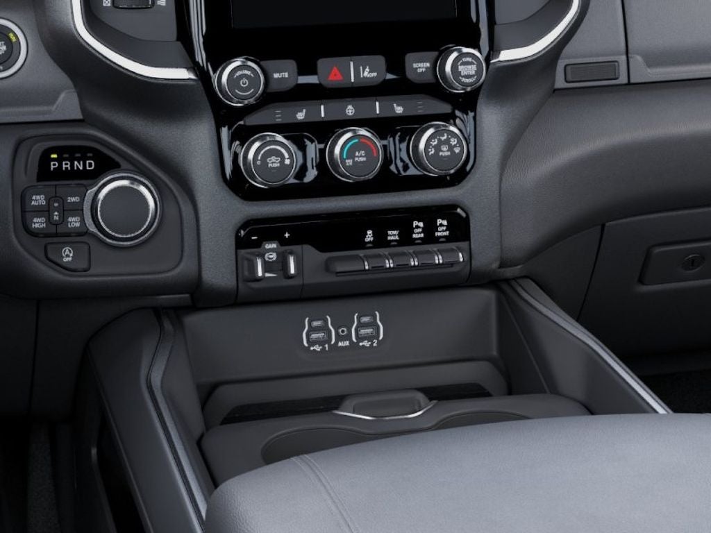2027 RAM 1500 Big Horn/Lone Star