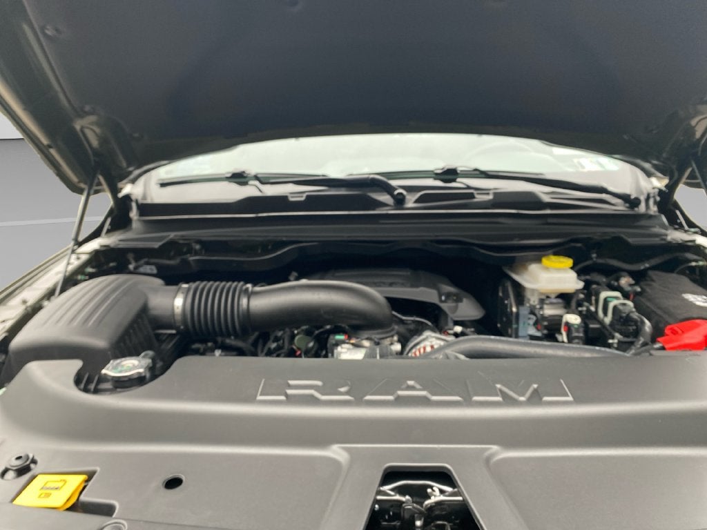 2027 RAM 1500 Big Horn/Lone Star