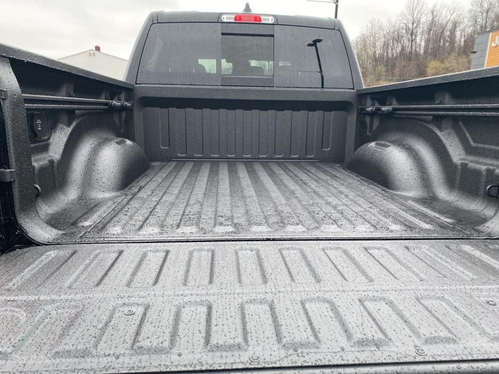 2026 RAM 1500 RAM 1500 WARLOCK CREW CAB 4X4 5'7' BOX