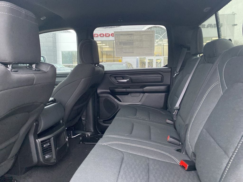 2026 RAM 1500 RAM 1500 WARLOCK CREW CAB 4X4 5'7' BOX