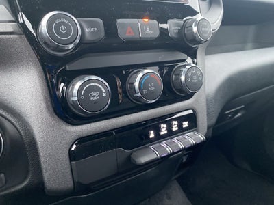 2026 RAM 1500 RAM 1500 WARLOCK CREW CAB 4X4 5'7' BOX