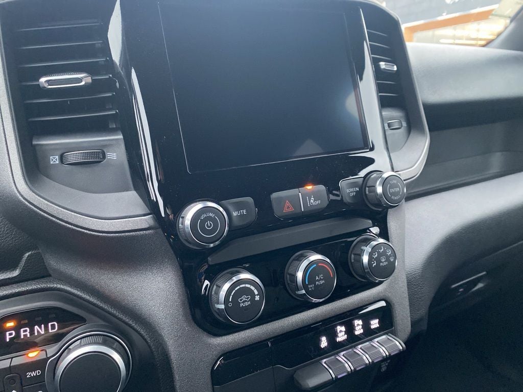 2026 RAM 1500 RAM 1500 WARLOCK CREW CAB 4X4 5'7' BOX