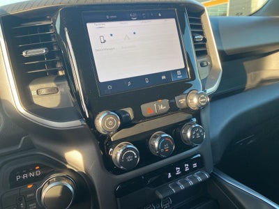 2026 RAM 1500 RAM 1500 EXPRESS CREW CAB 4X4 5'7' BOX