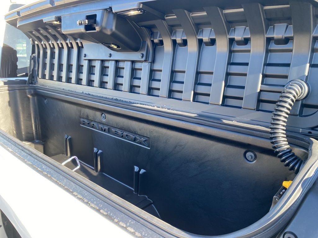 2026 RAM 1500 RAM 1500 LIMITED CREW CAB 4X4 5'7' BOX