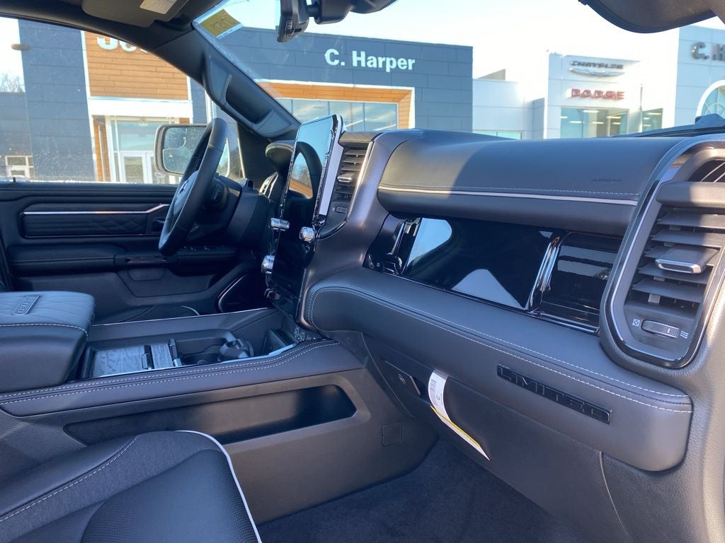 2026 RAM 1500 RAM 1500 LIMITED CREW CAB 4X4 5'7' BOX