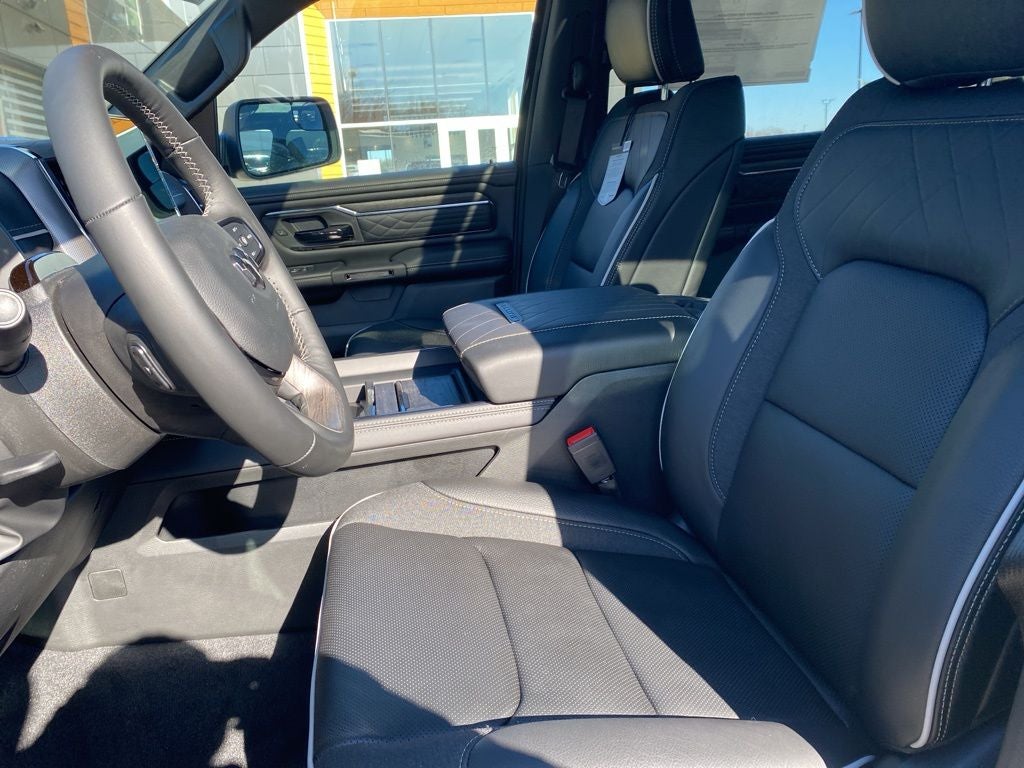 2026 RAM 1500 RAM 1500 LIMITED CREW CAB 4X4 5'7' BOX