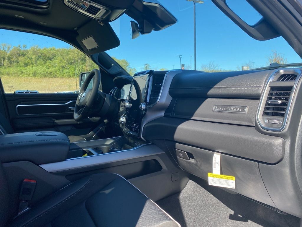 2026 RAM 1500 RAM 1500 LARAMIE CREW CAB 4X4 5'7' BOX