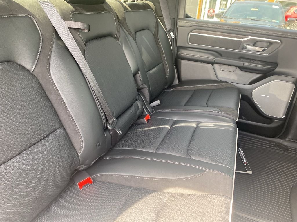 2026 RAM 1500 RAM 1500 LARAMIE CREW CAB 4X4 5'7' BOX