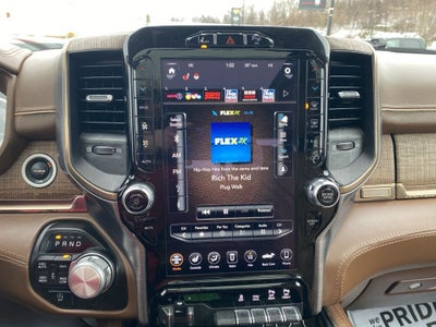 2020 RAM 1500 Laramie Longhorn Crew Cab 4x4 5'7' Box