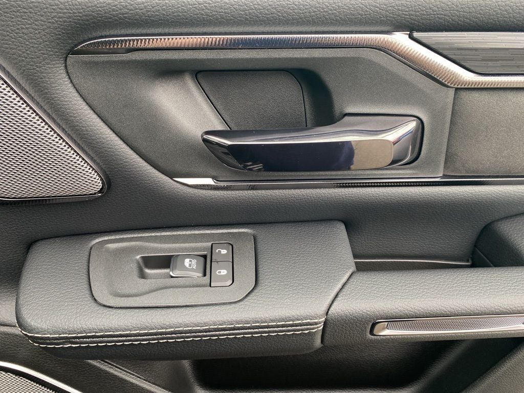 2026 RAM 1500 RAM 1500 REBEL CREW CAB 4X4 5'7' BOX