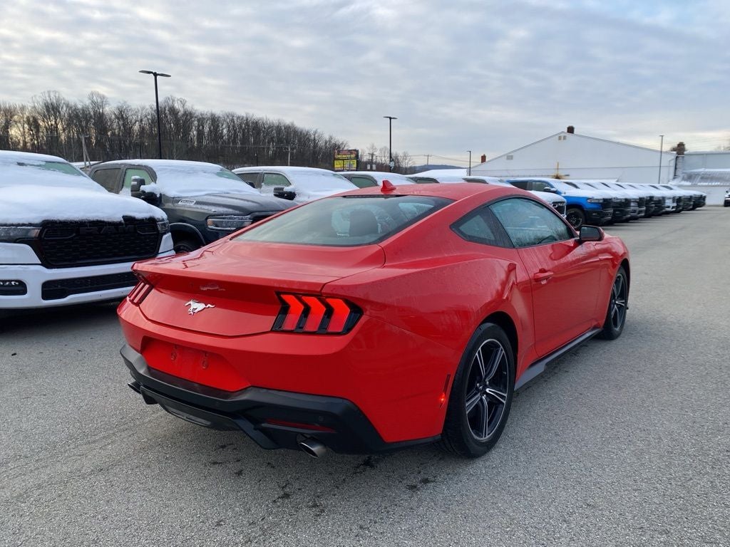 2024 Ford Mustang EcoBoost Fastback