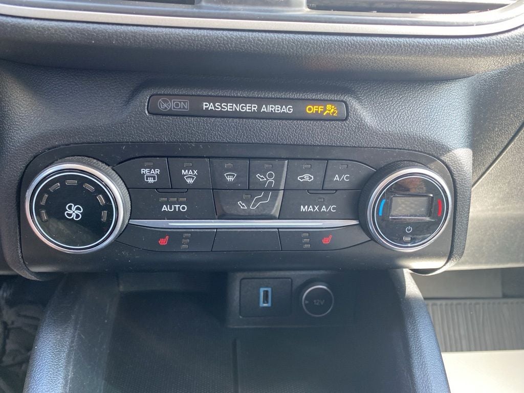 2020 Ford Escape SE
