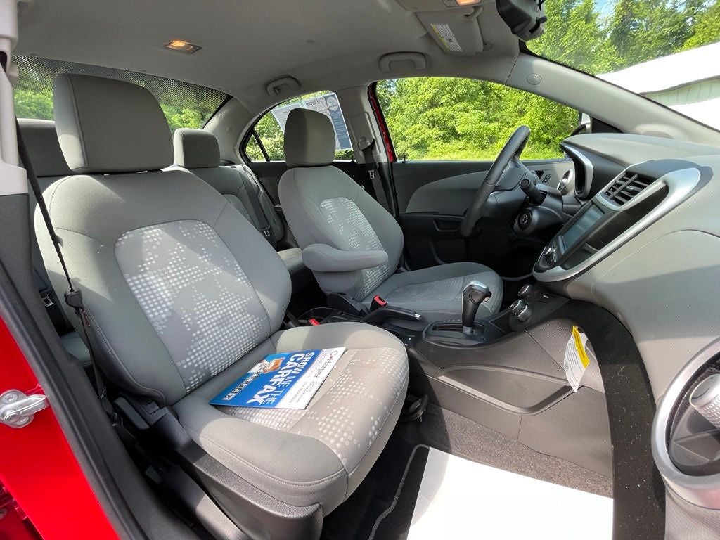 2017 Chevrolet Sonic LS