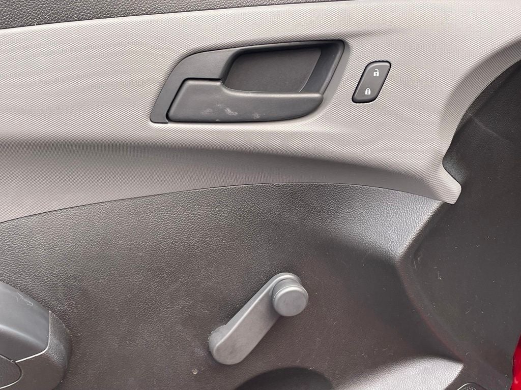 2017 Chevrolet Sonic LS