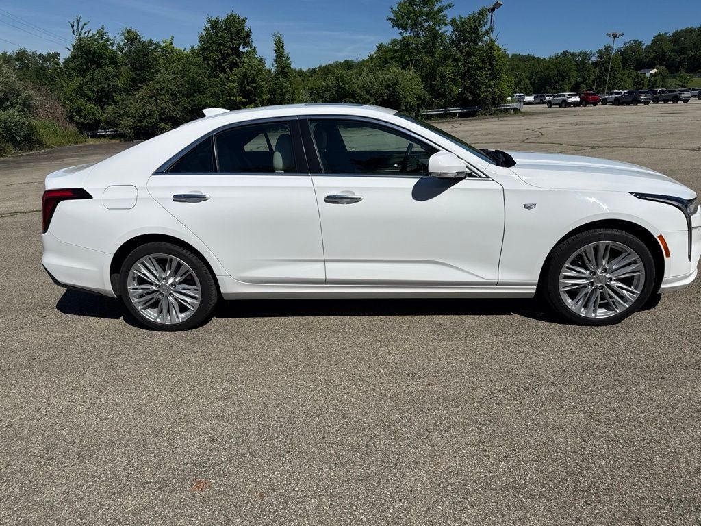 2023 Cadillac CT4 Premium Luxury