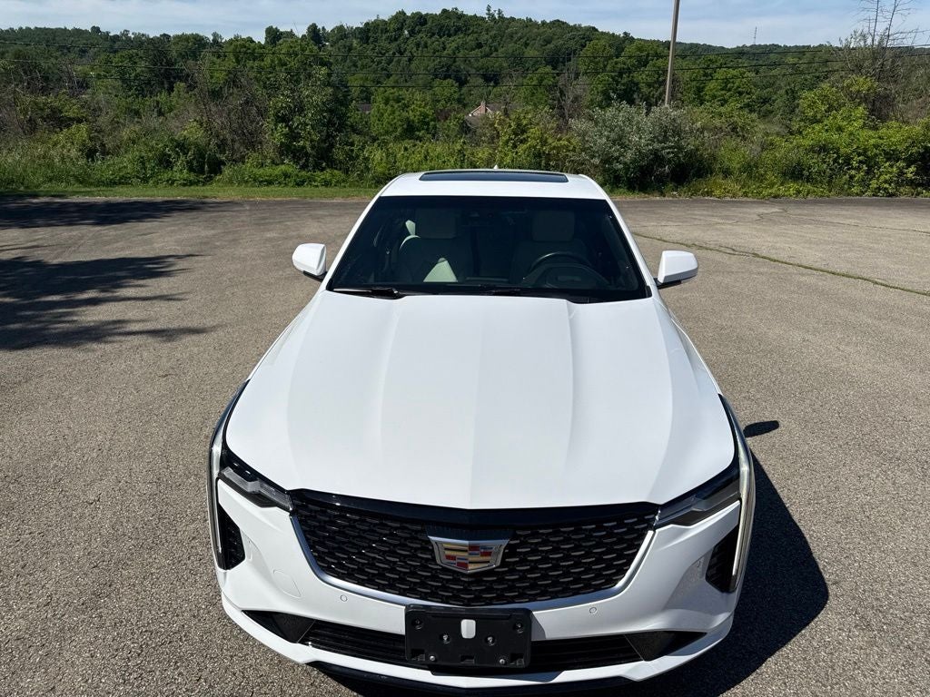 2023 Cadillac CT4 Premium Luxury