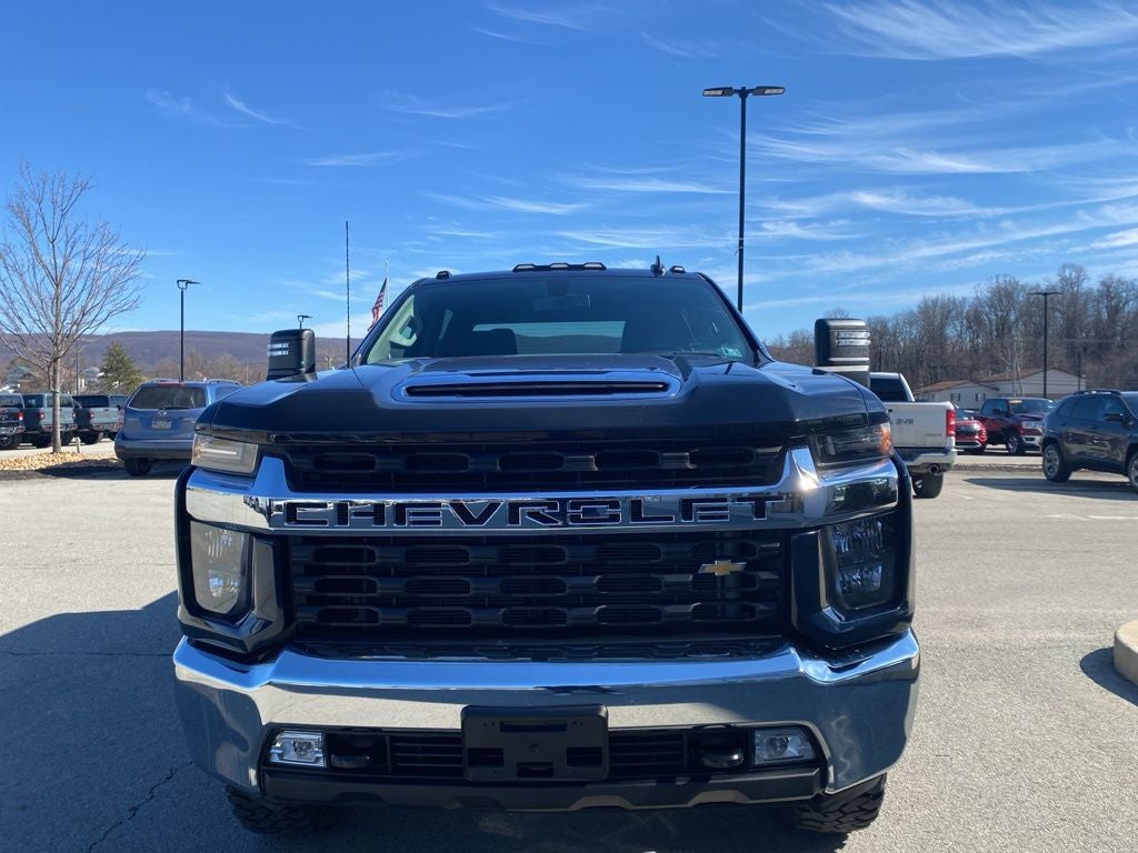 2022 Chevrolet Silverado 2500HD 4WD Crew Cab Standard Bed LT