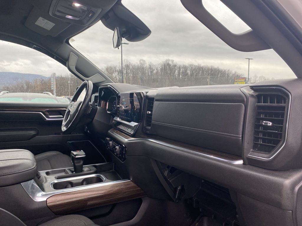 2023 Chevrolet Silverado 1500 4WD Crew Cab Short Bed RST