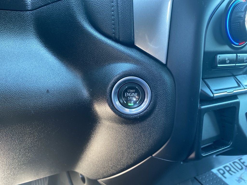 2020 Chevrolet Silverado 1500 4WD Crew Cab Short Bed LT